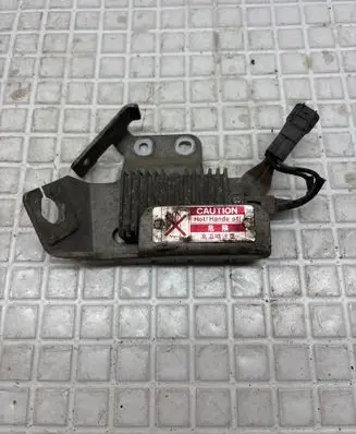 Mazda CX-7 Fan control module L37J1883Z 0567771000