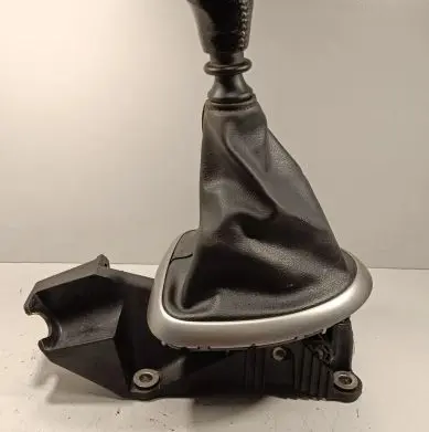 Nissan Qashqai Gear shifter/selector 