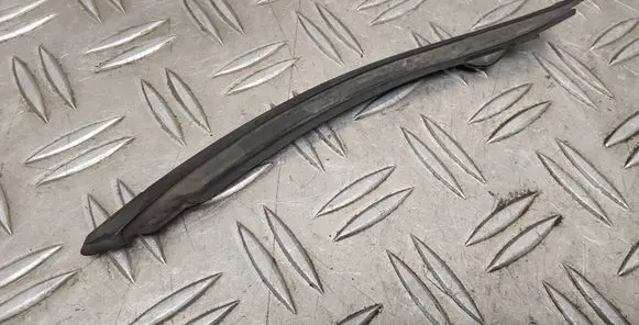 Lexus SC 430 Fender end trim 