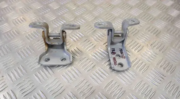 Toyota Prius (XW20) Front door hinge set 6871012151 6873033020 6873033021