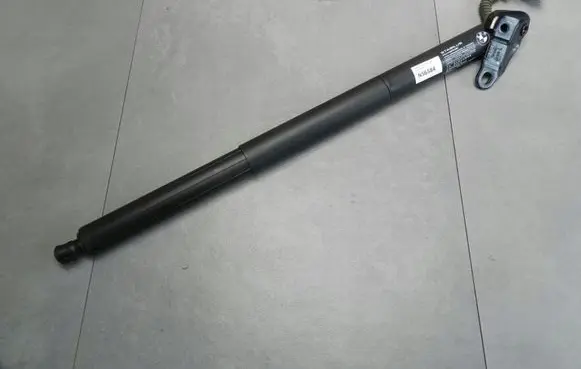 BMW X1 F48 F49 Tailgate/trunk strut/damper 7350837