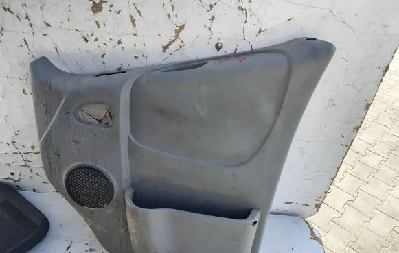 Renault Trafic II (X83) Front door card panel trim