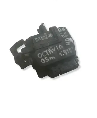 Skoda Octavia Mk2 (1Z) Turbo solenoid valve 1K0906279B