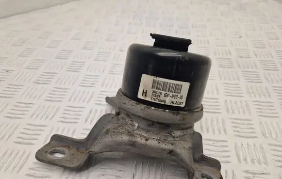 Volvo S60 Engine mount bracket 30671245 HL8082 6G926F012DD