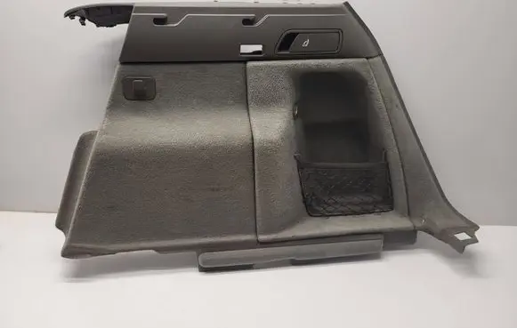 Audi Q5 SQ5 Trunk/boot side trim panel 8R0863880D K09120039