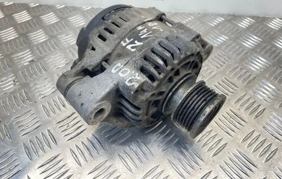 Opel Zafira C Generator/alternator 13579668