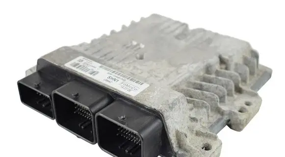 Ford Focus Engine control unit/module S180133050