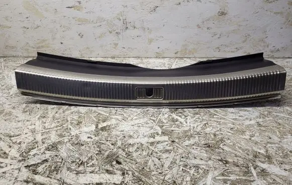 Audi A5 8T 8F Trunk/boot sill cover protection 8T8864513