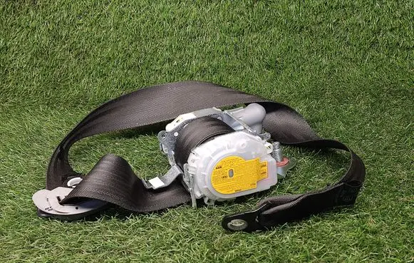 Hyundai Santa Fe Front seatbelt 888702B210 8870802B210