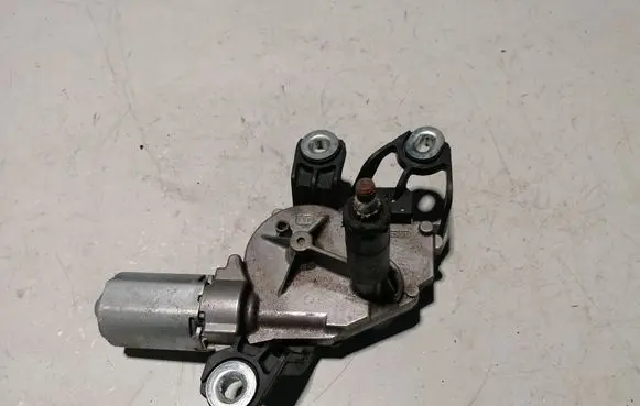 Volkswagen Touran II Rear window wiper motor 5K6955711B 0390201216