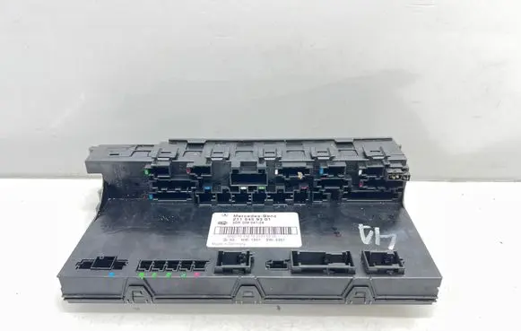 Mercedes-Benz E W211 Fuse module 2115459301 5DK00804729