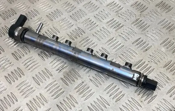 BMW 3 E90 E91 Fuel main line pipe 7809127 417439 0281002738