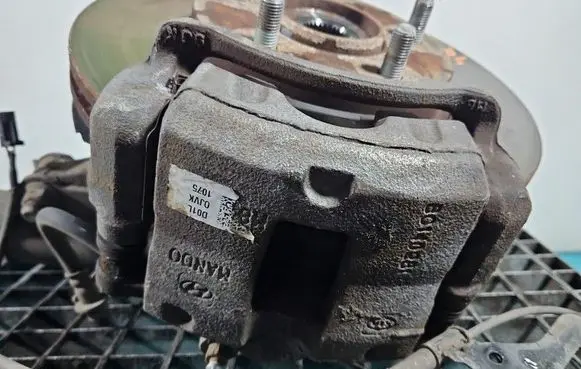 Hyundai Elantra VI Front brake caliper IMPRK1538785