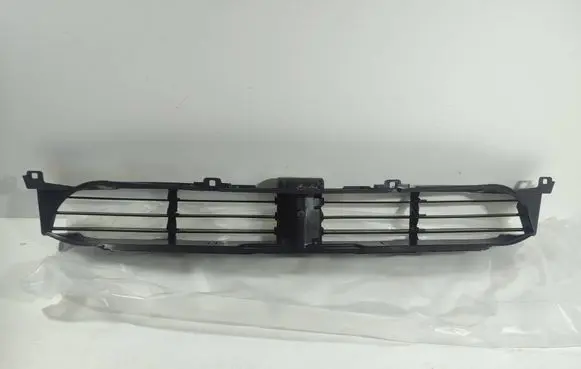BMW X3 G01 Front bumper upper radiator grill 51137497231 7497231