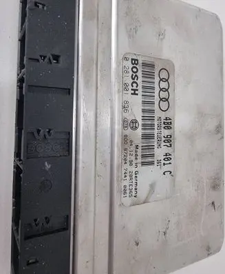 Audi A6 S6 C5 4B Engine control unit/module 4B0907401C 04129828 001836
