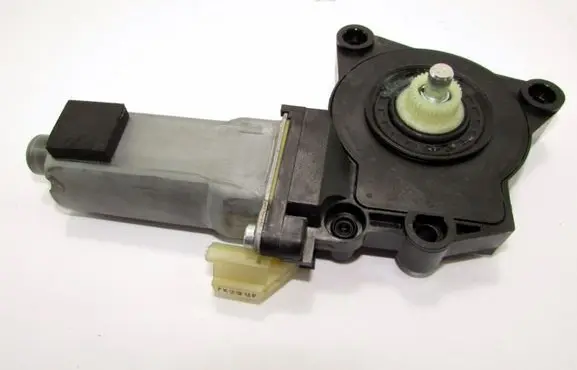 KIA Carens II Front door window regulator motor 