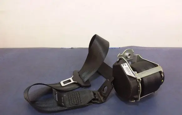 Renault Clio IV Front seatbelt 888404130R