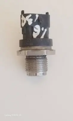 Hyundai i30 Fuel pressure sensor 0281002863