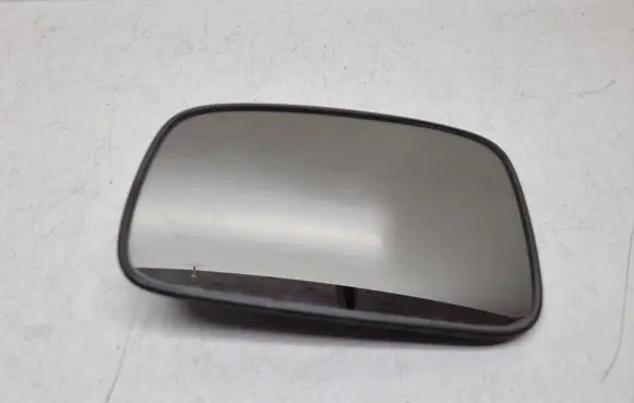 KIA Sorento Wing mirror glass
