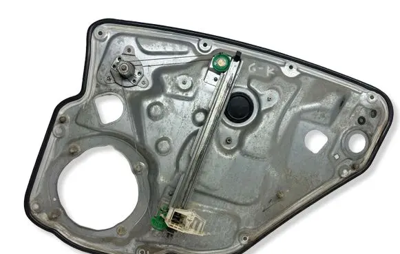 Fiat Stilo Rear window lifting mechanism without motor 