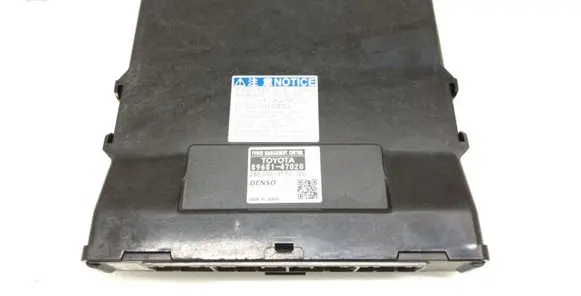 Toyota Prius+ (ZVW40) Engine control unit/module 8968147020 2850003170