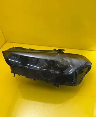 BMW X5 G05 Headlight/headlamp 5A8E115-01