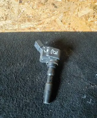 Seat Ibiza IV (6J,6P) High voltage ignition coil 04E905110K