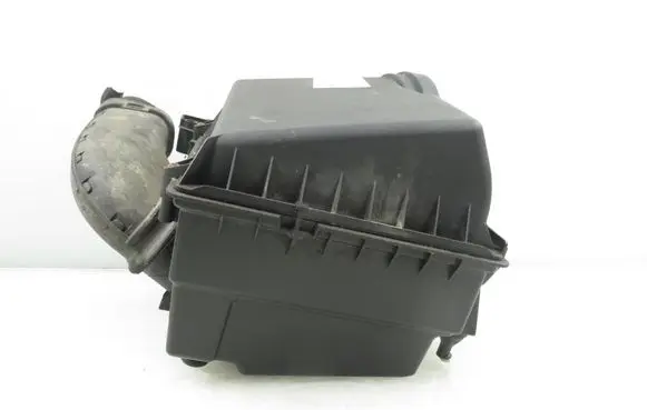 Mercedes-Benz A W176 Air filter box A6070900301