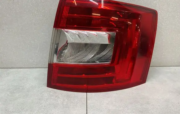 Skoda Octavia Mk3 (5E) Rear/tail lights 5E9945096
