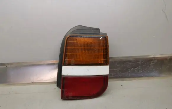 Mitsubishi Space Wagon Rear/tail lights