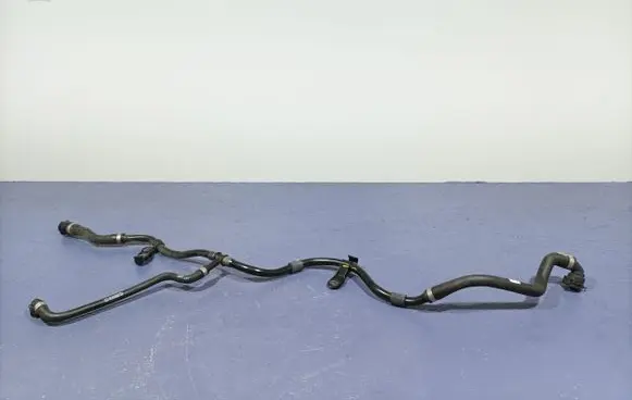 Audi A4 S4 B7 8E 8H Engine coolant pipe/hose 8596347