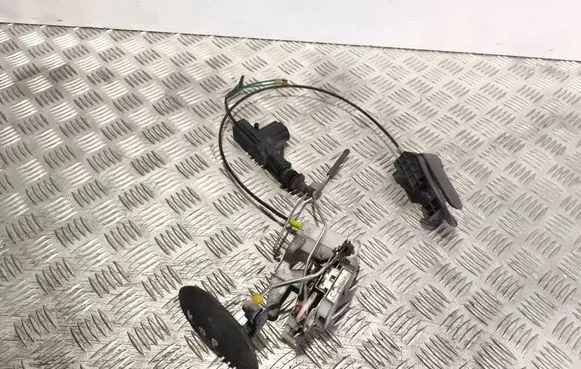 Front door lock