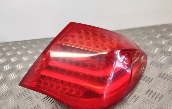 BMW 7 F01 F02 F03 F04 Rear/tail lights 7182198