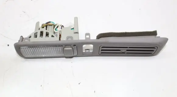 Lexus LS 430 Front seat light 16377184