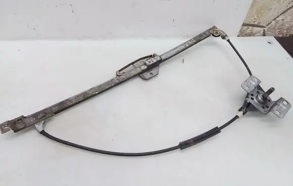 Volkswagen Transporter - Caravelle T4 Front door manual window regulator 