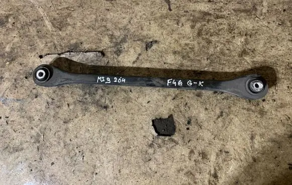 BMW 2 F46 Rear upper control arm/wishbone 6851571