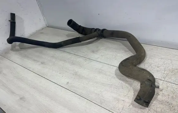 Ford Fiesta Engine coolant pipe/hose 030311-3