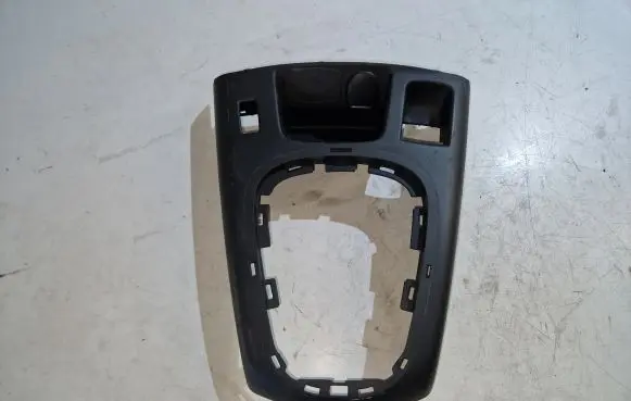 Renault Scenic III - Grand scenic III Gear shifter surround trim plastic 969330001R