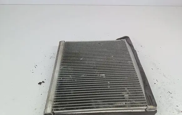 Air conditioning (A/C) radiator (interior)