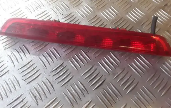 Peugeot 308 Third/center stoplight 968042658001