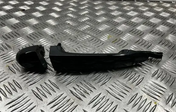 Rear door exterior handle