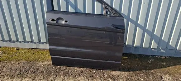 Land Rover Evoque I Front door