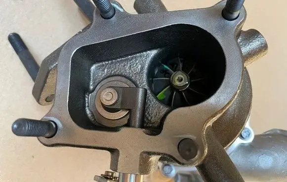 KIA Sorento Turbo 7339520001II
