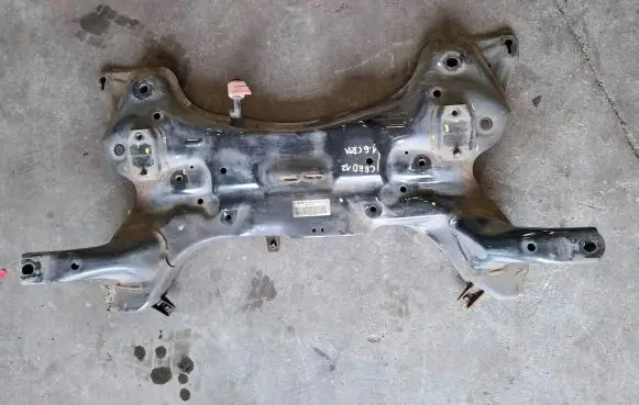 KIA Ceed Front subframe 62401A6400 A00090501138433