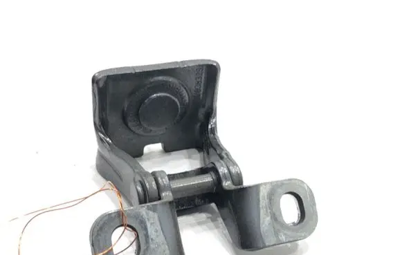 Seat Ateca Tailgate/trunk/boot hinge