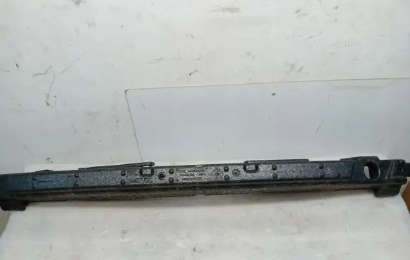 Opel Mokka B Front bumper foam support bar 9835254980