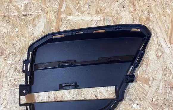 Porsche Macan (95B) Trim molding 95b121334c1e0 95b121334c