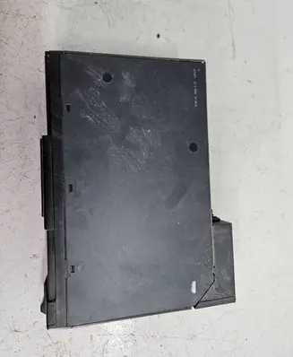 Mercedes-Benz SL R129 CD/DVD changer 002 820 5989 MC3196NA
