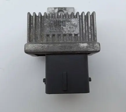 Citroen Berlingo Glow plug pre-heat relay 132122