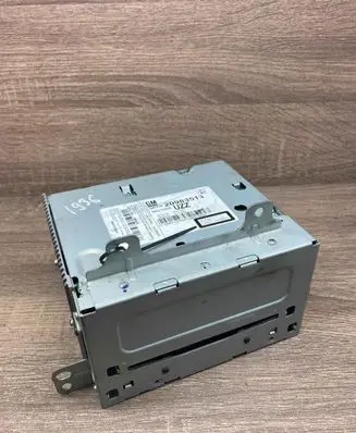 Opel Astra J Radio/CD/DVD/GPS head unit 20983513